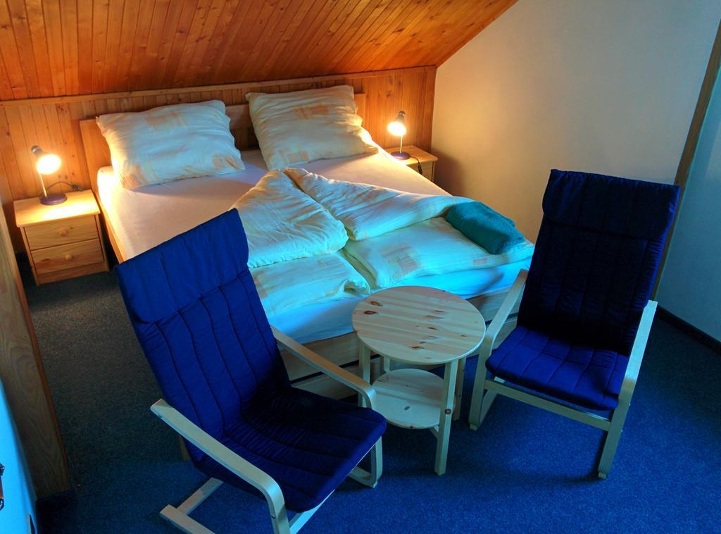 Hostinec U Pejska A Kocicky Marianske Lazne Quarto foto